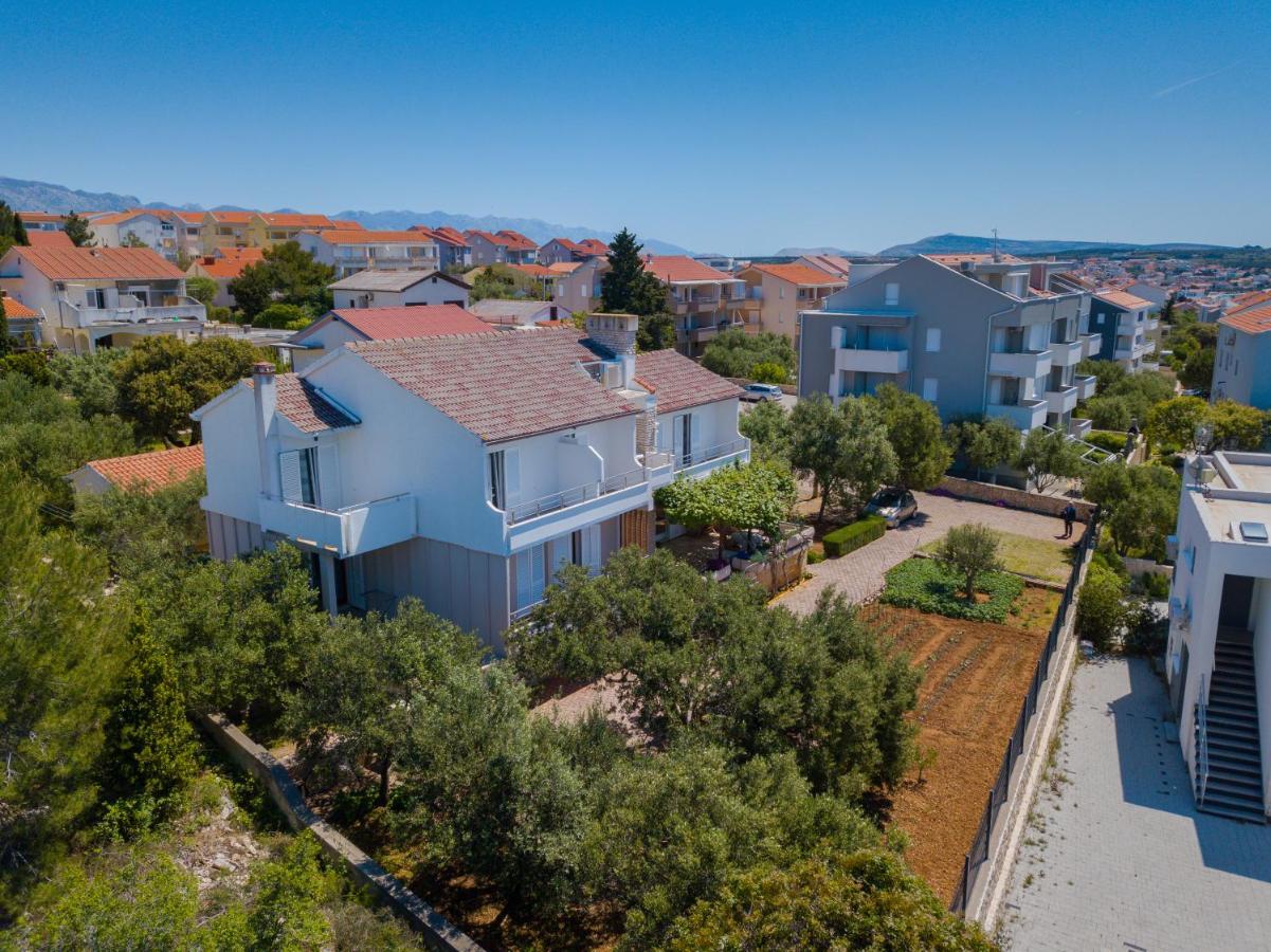 Tonica Apartments Novalja Exterior photo